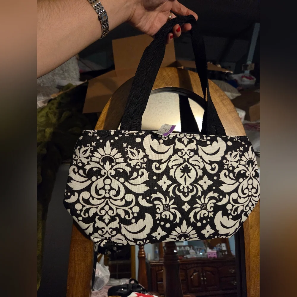 Igloo Black and White Patterned Women's Insulated Bag - Picture 3 of 9
